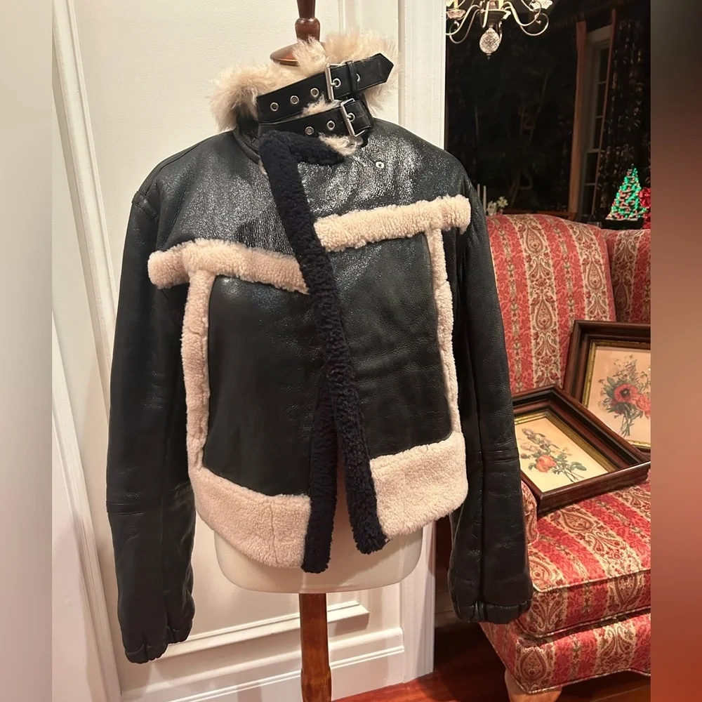 Helmut Lang Shearling Bomber Jacket. Sheep leather with fur trim - Picture 4 of 9